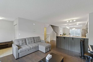 Fernseher, Videospiele, Arbeitsbereiche