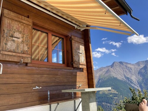 Sunneschy 1. OG Süd by Interhome