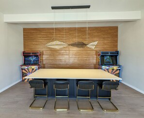 Arcade - Stardust Big Bend Luxury Cottage (Terlingua)