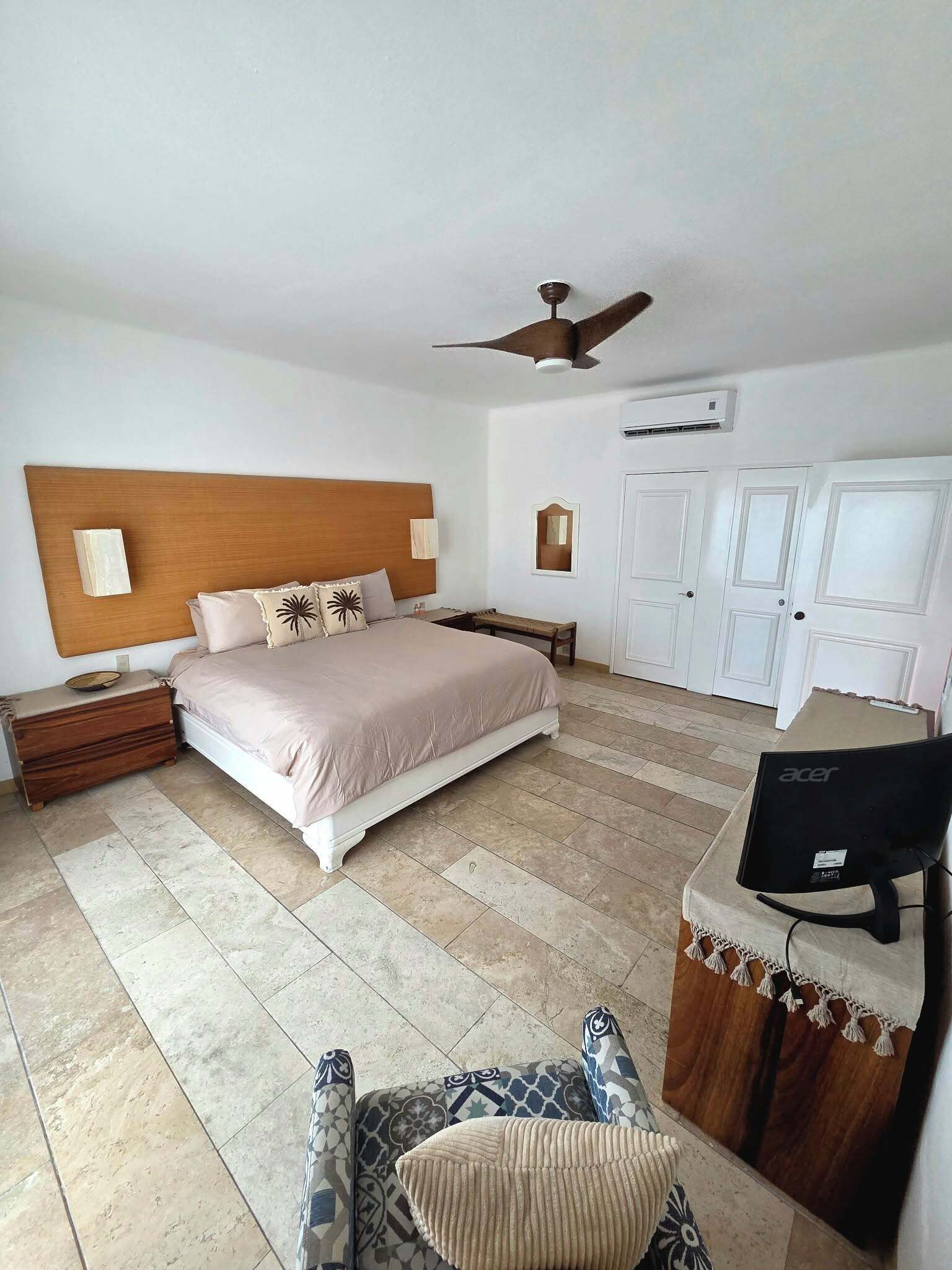 1 bedroom, in-room safe, desk, iron/ironing board