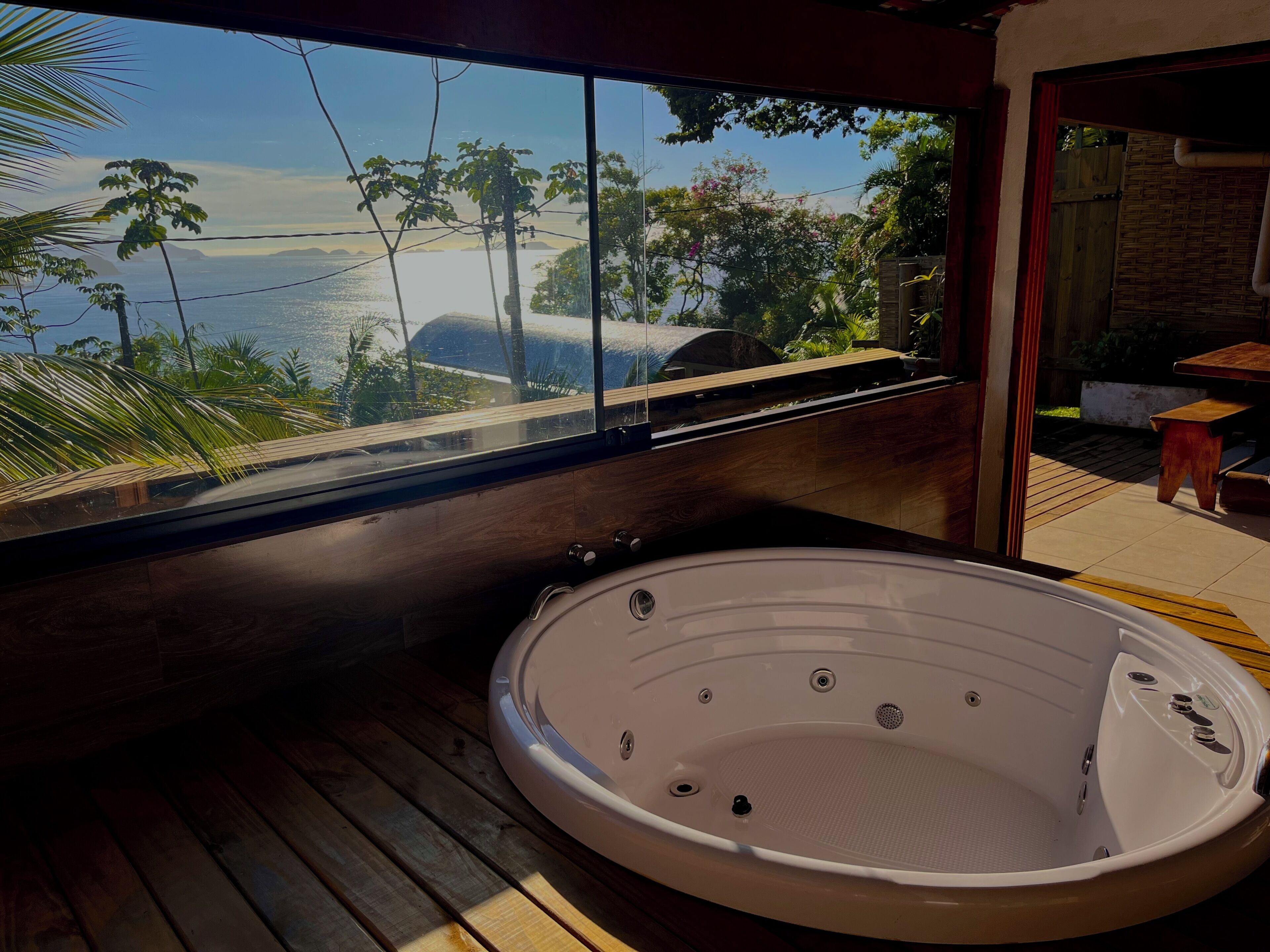 Luxury Studio, Lanai, Sea View | Interior