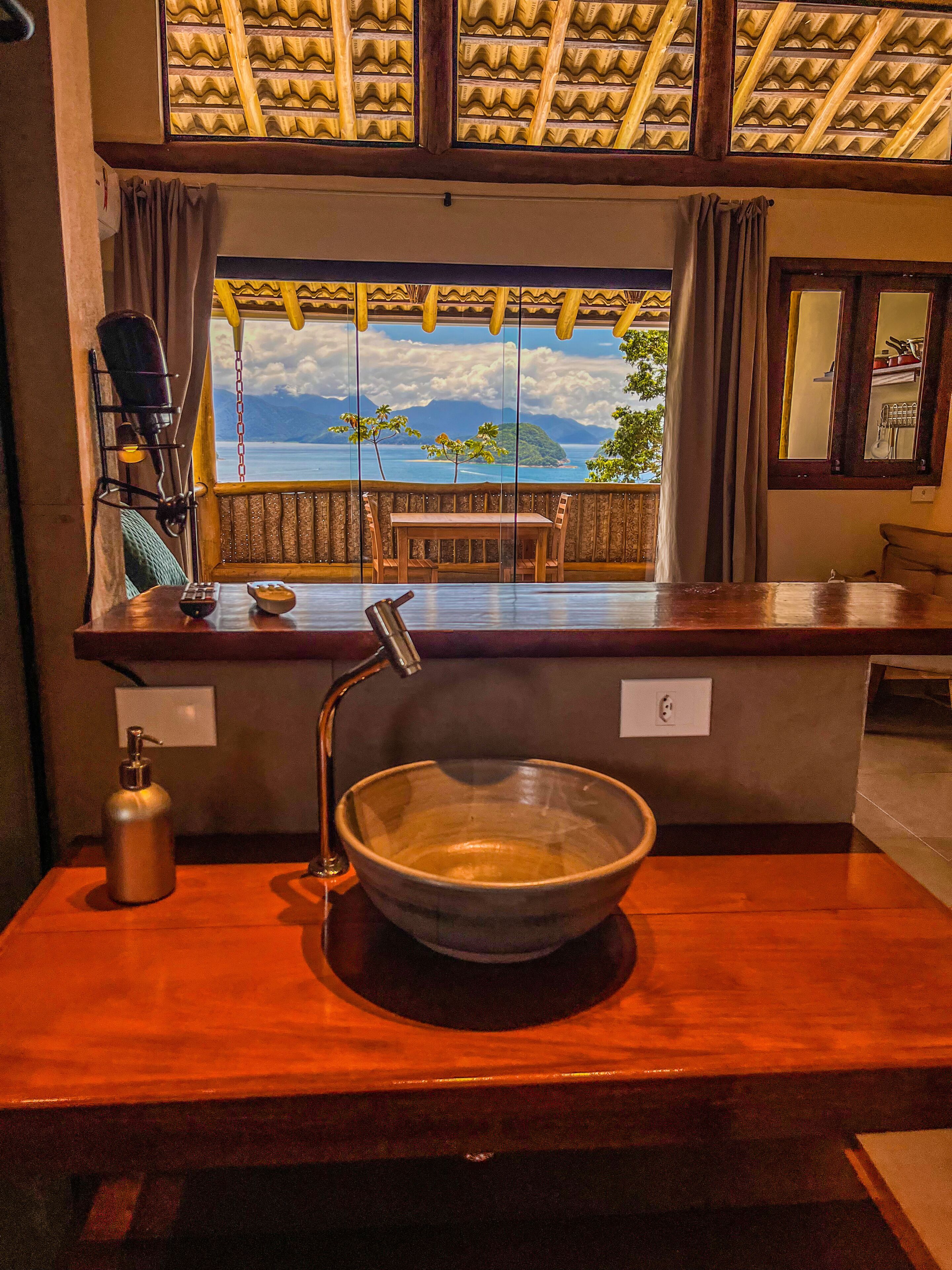 Superior Studio, Lanai, Sea View | Interior