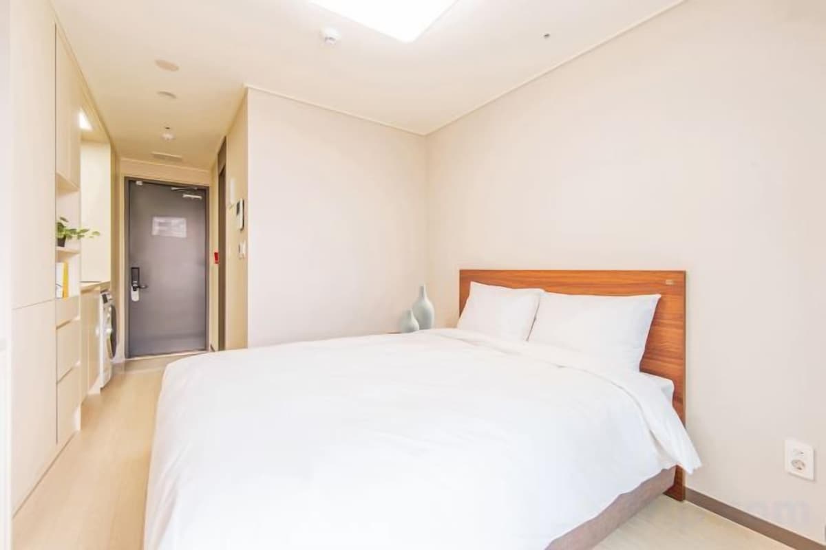 Sistema de insonorización y ropa de cama