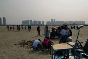 Beach - Beihai Jiajia Hotel (Beibuwan Square Branch) (Beihai)