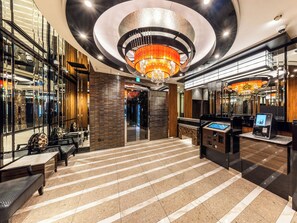 Lobby - APA Hotel Tokyo Nishikasai Ekimae (Tokyo)