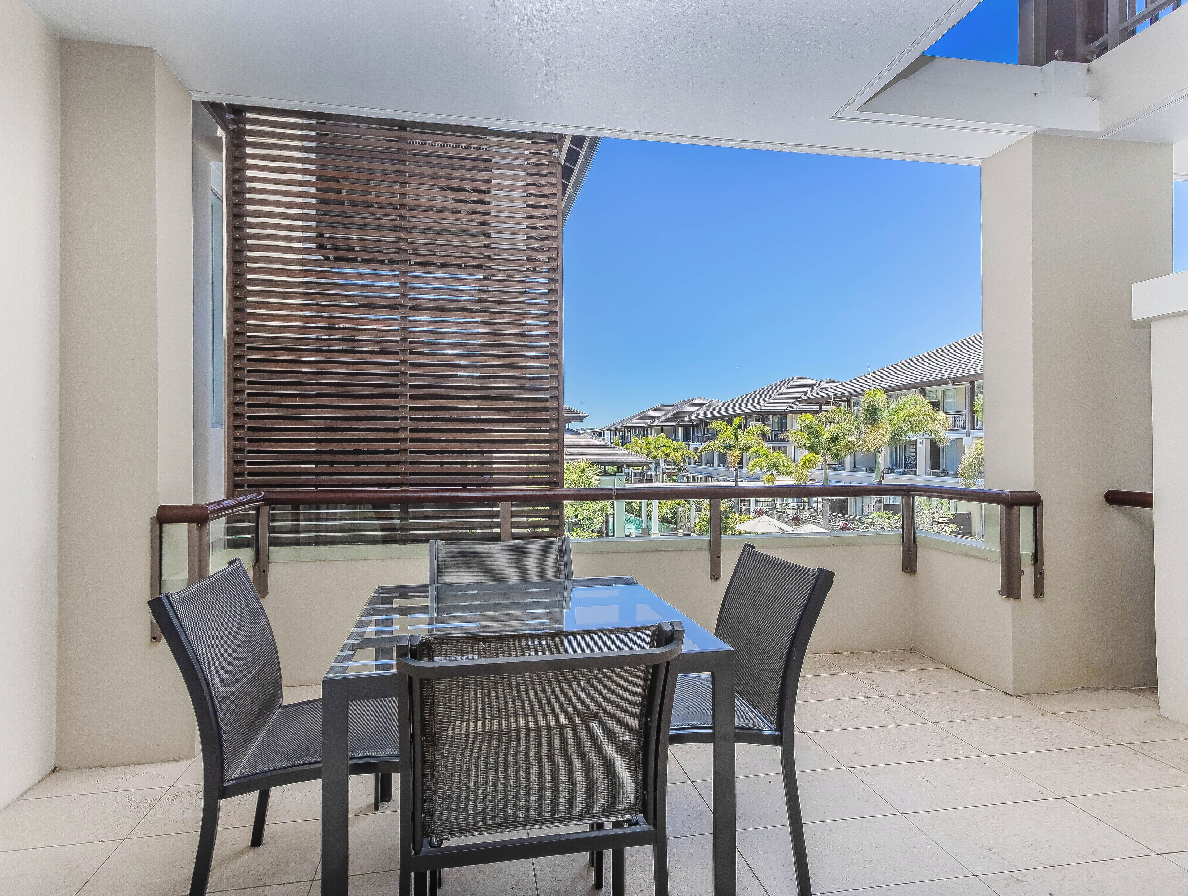 Deluxe Studio | Balcony