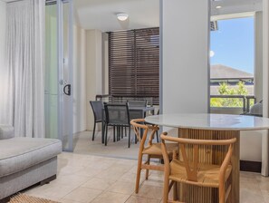 Living area - Coastal Bliss Studio - Santai 224 (Casuarina)
