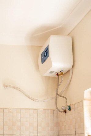 Douche, serviettes fournies