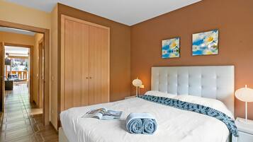 1 camera, Wi-Fi gratuito, lenzuola