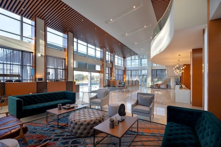 Lobby. Protea Hotel by Marriott Lusaka International Airport