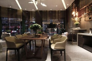 Restaurant - Jiqing Hotel (Kunming Green Lake) (Kunming)