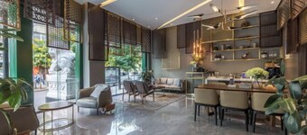 Jiqing Hotel (Kunming Green Lake)