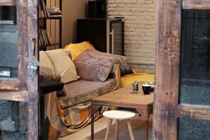 Interior - FullMoon Inn (Lijiang)