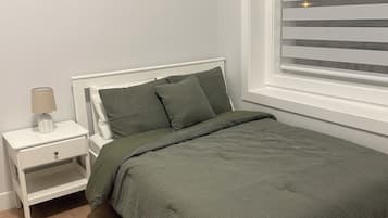 3 bedrooms, iron/ironing board, free WiFi, bed sheets