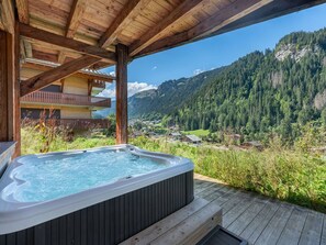 Baignoire à remous extérieure