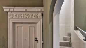 Interior - Stunning Period Apartment in Ballsbridge (Dublin 4)