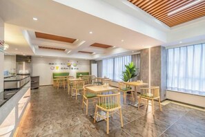 Unclassified image, 3 of 47, button - Yihe Hotel (Dongguan)