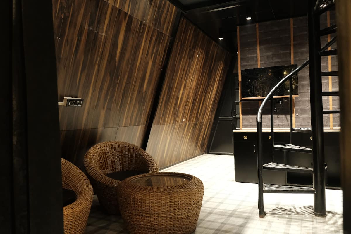 Emerald Cottage | Yksilöllisesti kalustettu, vuodevaatteet