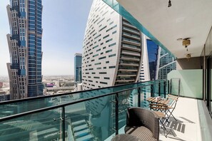 Comfort Apartment, 1 Bedroom, Balcony, City View | Balcony - Stylish 1BR at DAMAC Merano Tower (Dubai)