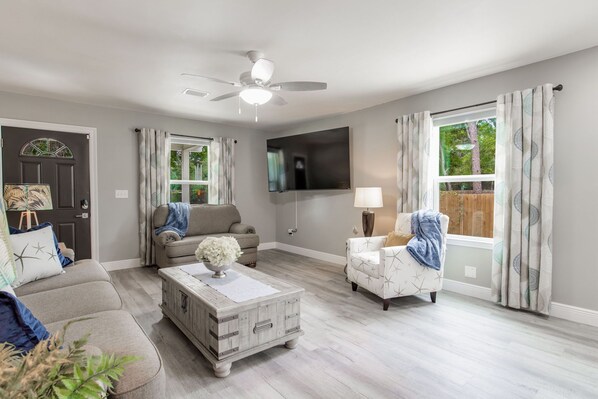 Smart-TV, DVD-Player, Videothek