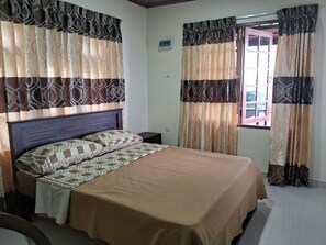 2 soverom og sengetøy