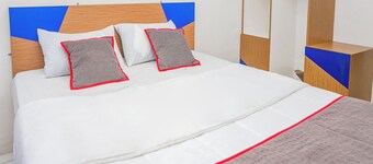 Hotel O Tower Mahakam serviced apartment Riverview Jababeka