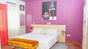 5 bedrooms, WiFi