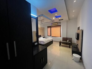 免费 WiFi、床单