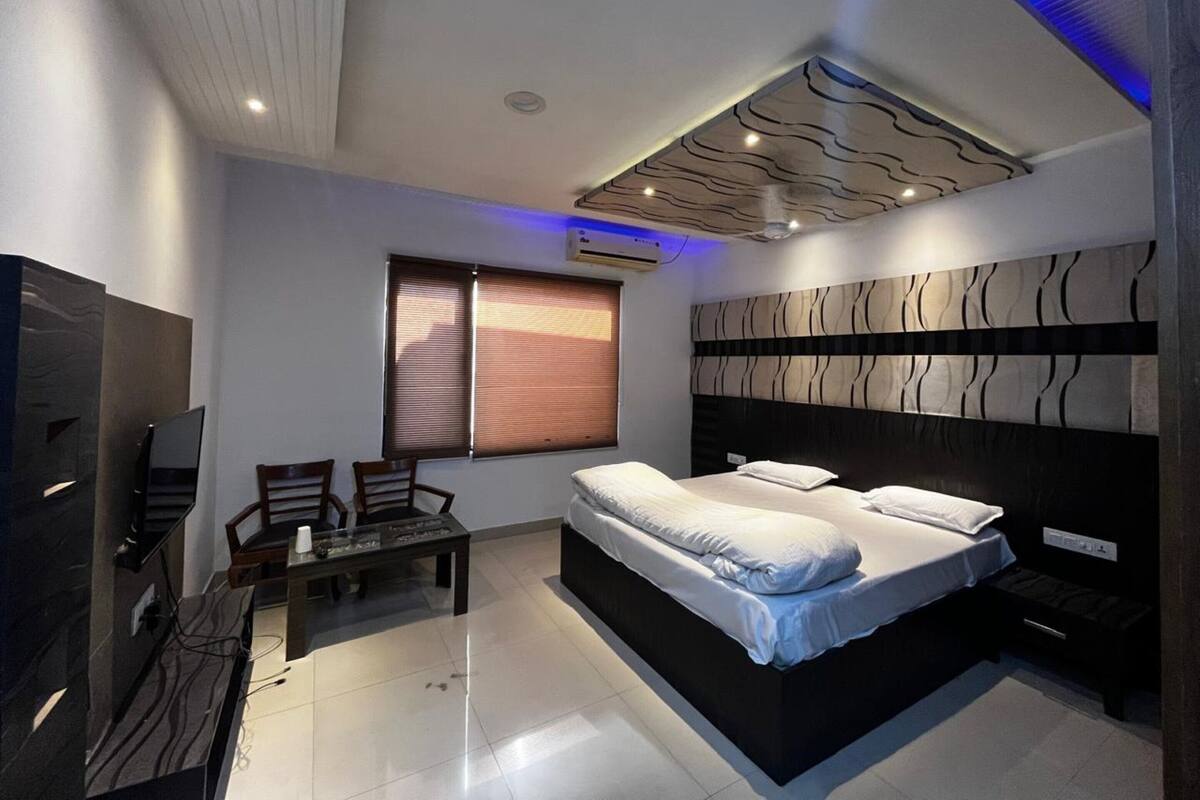 Luxury-Zimmer | Kostenloses WLAN, Bettwäsche