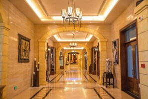 Interior - Knight's Hotel Europark Resort (Qihe County)