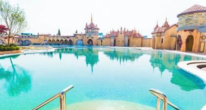 Knight's Hotel Europark Resort
