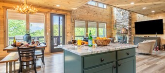 Luxe Design New Build | Indoor Pool, Spa, Arcade, Firepit | Rambling Ridge Lodge