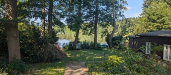 Holiday Home 'Seeidyll' with Private Dock and Lakefront