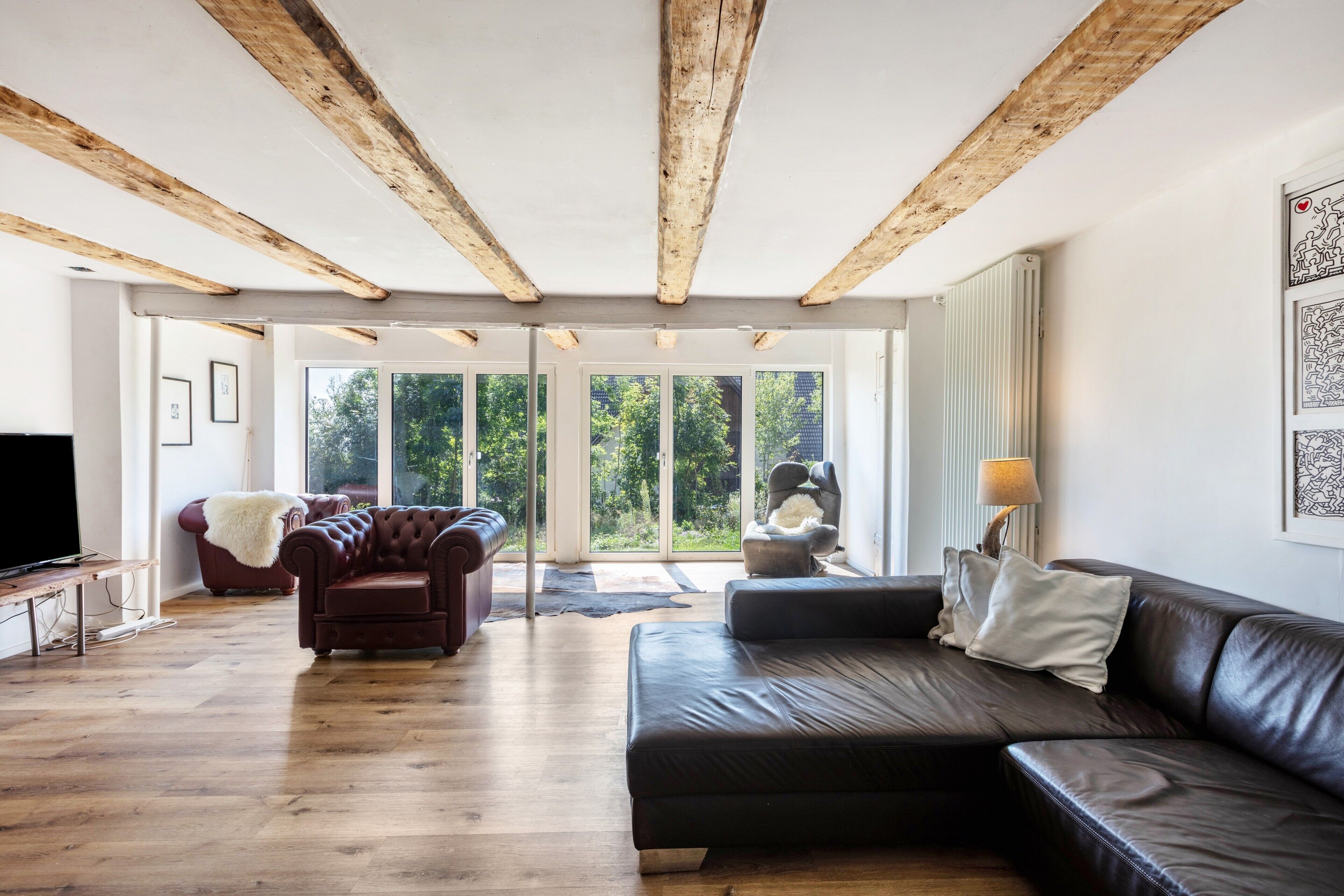 電視、乒乓球設施