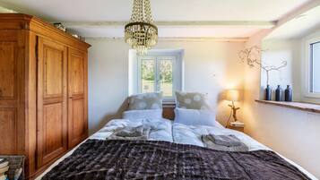 3 間睡房、書桌、免費 Wi-Fi、床單