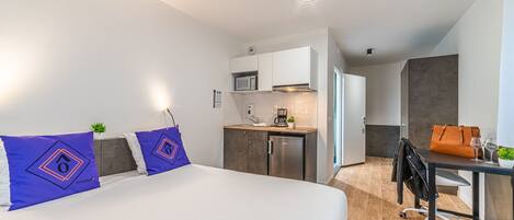 Chambre Standard double | Bureau, accĂšs au Wi-Fi (inclus)