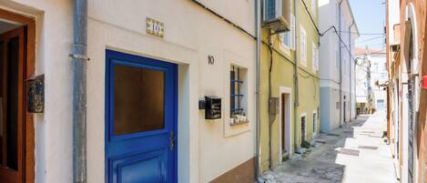 Majoituspaikan sisäänkäynti