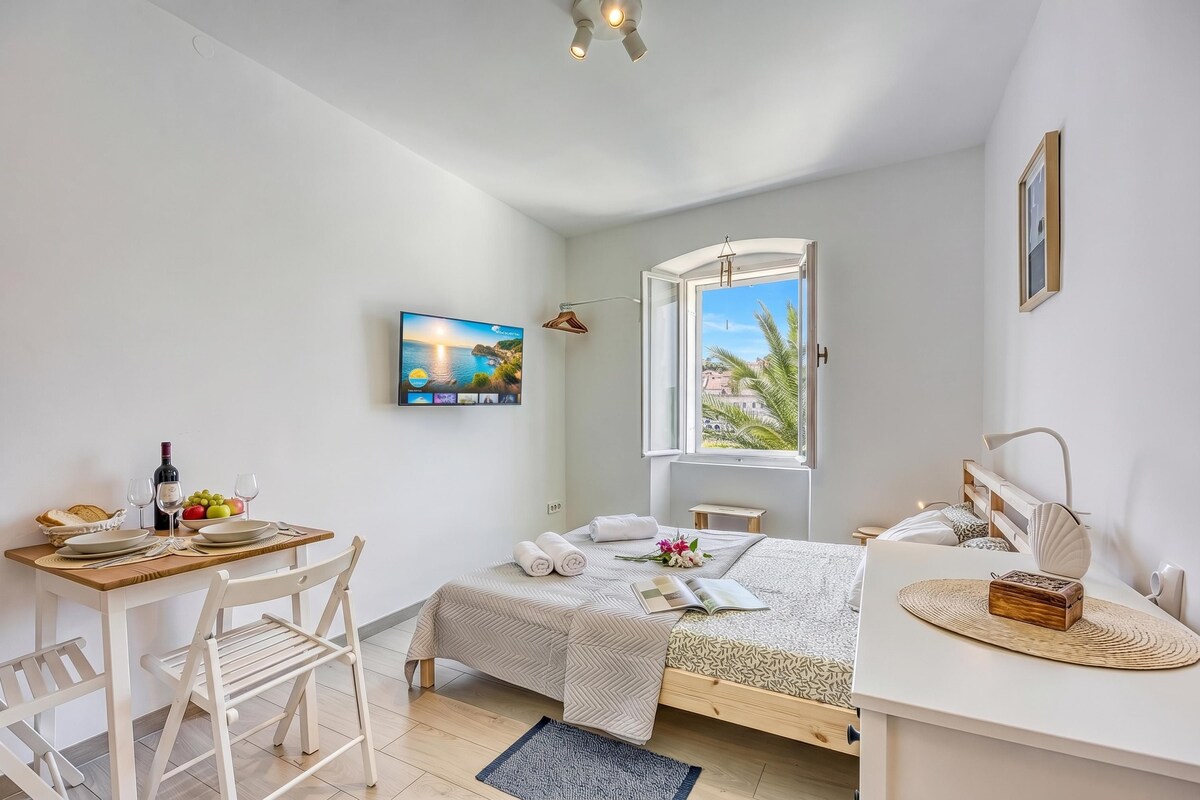 Estúdio família, ar-condicionado, vista para o mar (Lasta 20 Lošinj Town Studio)