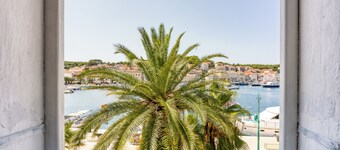 Lasta 20 Losinj Town Studio Apartment