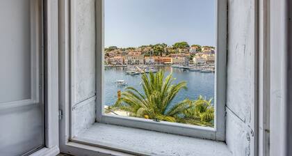 Lasta 30 Losinj Town Studio Apartment