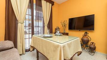 3 bedrooms