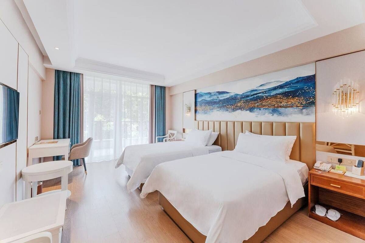 Basic Double Room | 1 bedroom, bed sheets