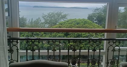 Shenzhen Jinsha Resort Hotel