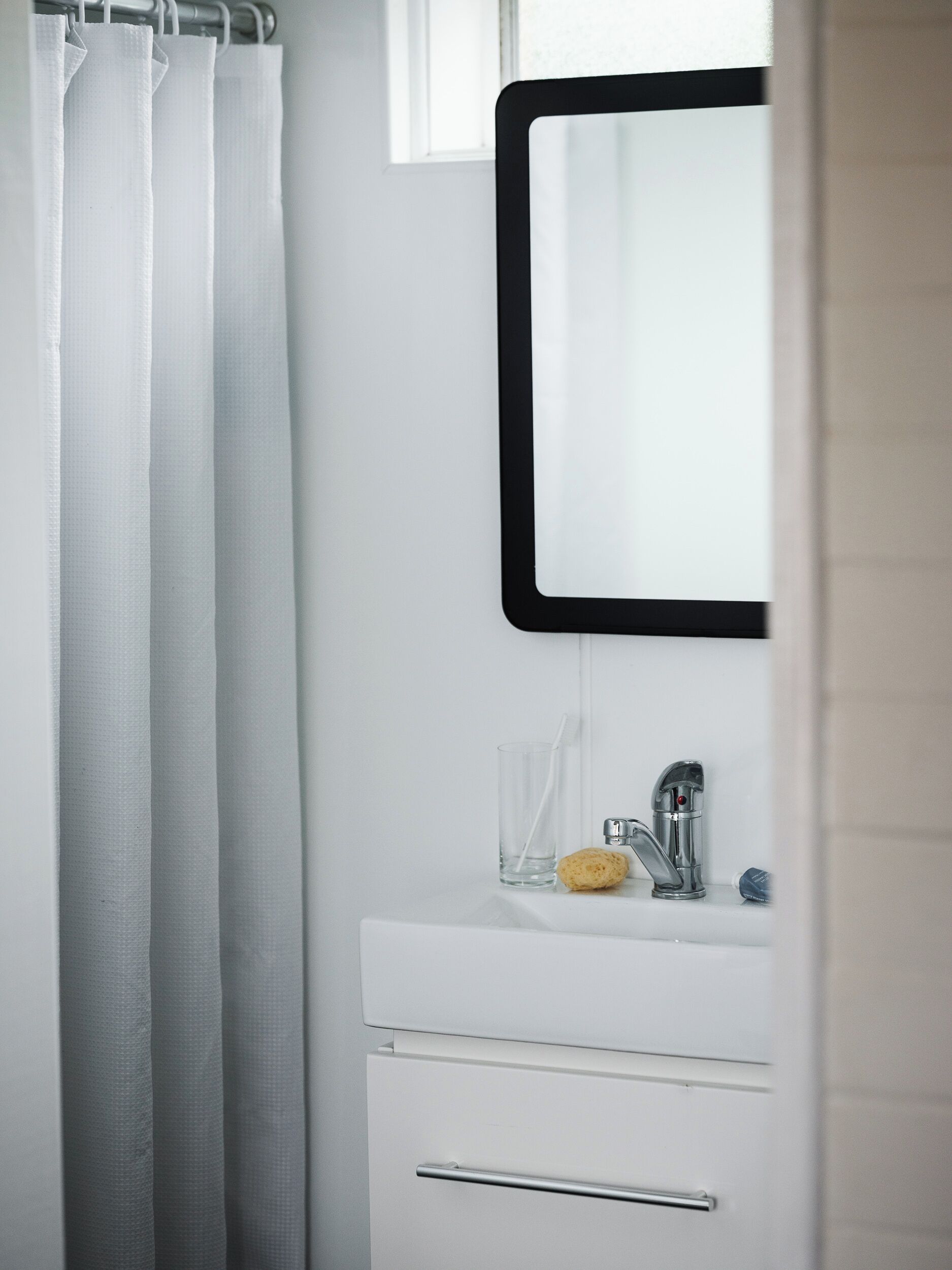 淋浴设施、吹风机、毛巾、肥皂