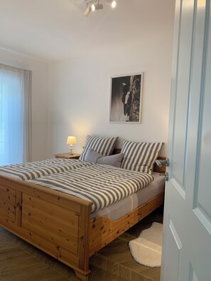 1 bedroom, WiFi, bed sheets - New barrier-free vacation apartment in the Rhön (Reyersbach)