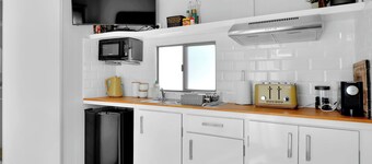 Diggers Rest self contained Tiny Home with WIFI