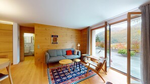 Cheminée, chaîne hi-fi