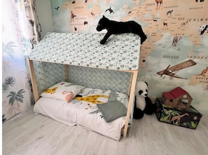 2 chambres, lit de bébé portatif, accès au Wi-Fi (inclus)