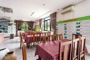 Restaurant - Cua Dai Beach Hotel (Da Nang)