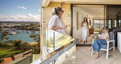 Beachfront Beauty in Buddina